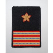 Travette (paio) per uniforme ordinaria invernale (O.I.) per Luogotenente della Marina Militare Italiana Travette (paio) per uniforme ordinaria invernale (O.I.) per Luogotenente della Marina Militare Italiana
